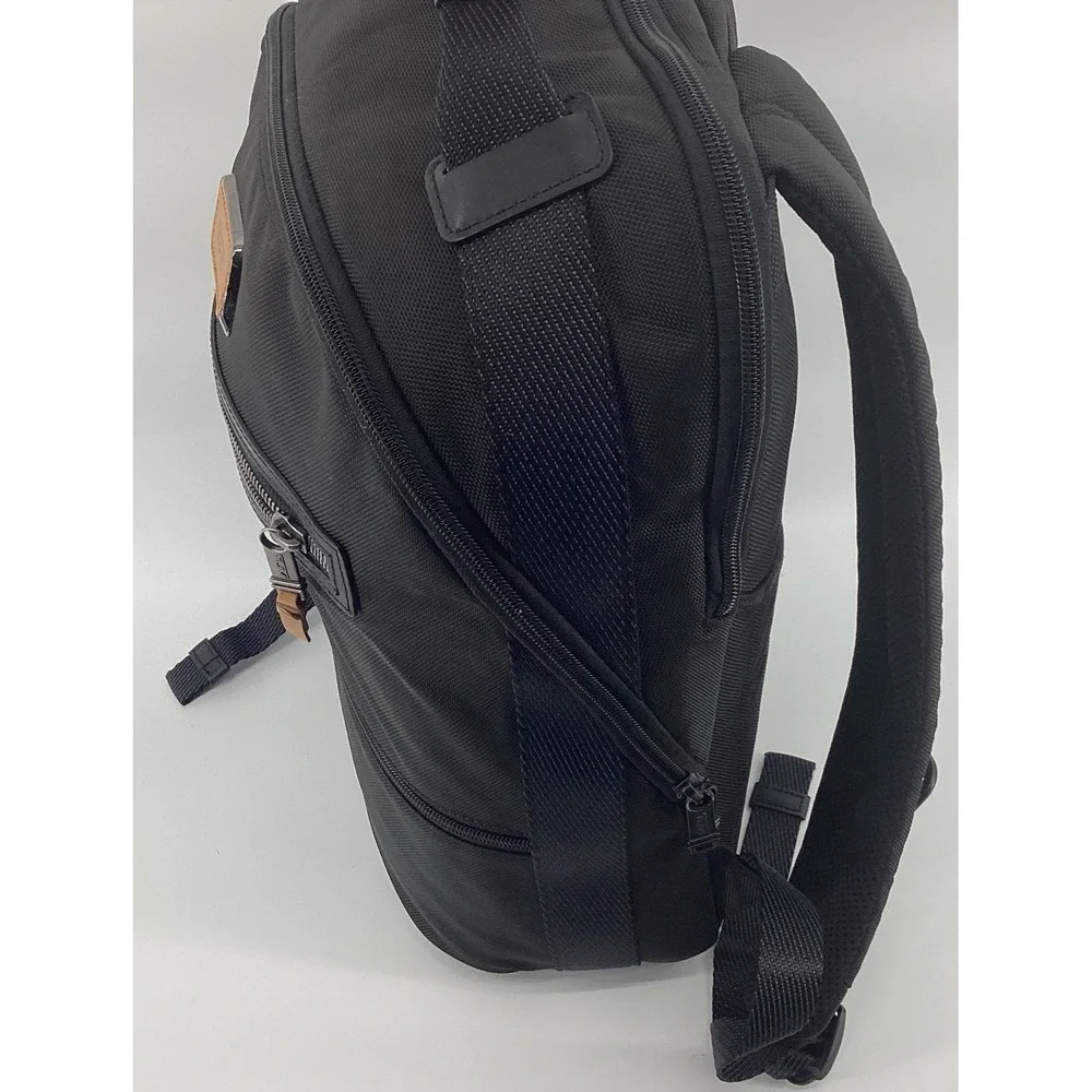 Tumi alpha bravo Cannon Nylon Laptop Backpack black One Zipper Not Working
